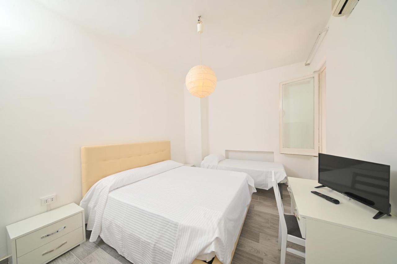 Villa Diana - Beach & Rooms Ischia Exterior foto